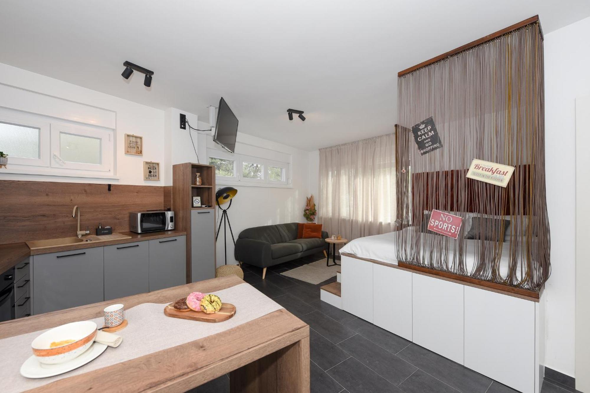 Feel Good Apartment & Studio 扎达尔 外观 照片