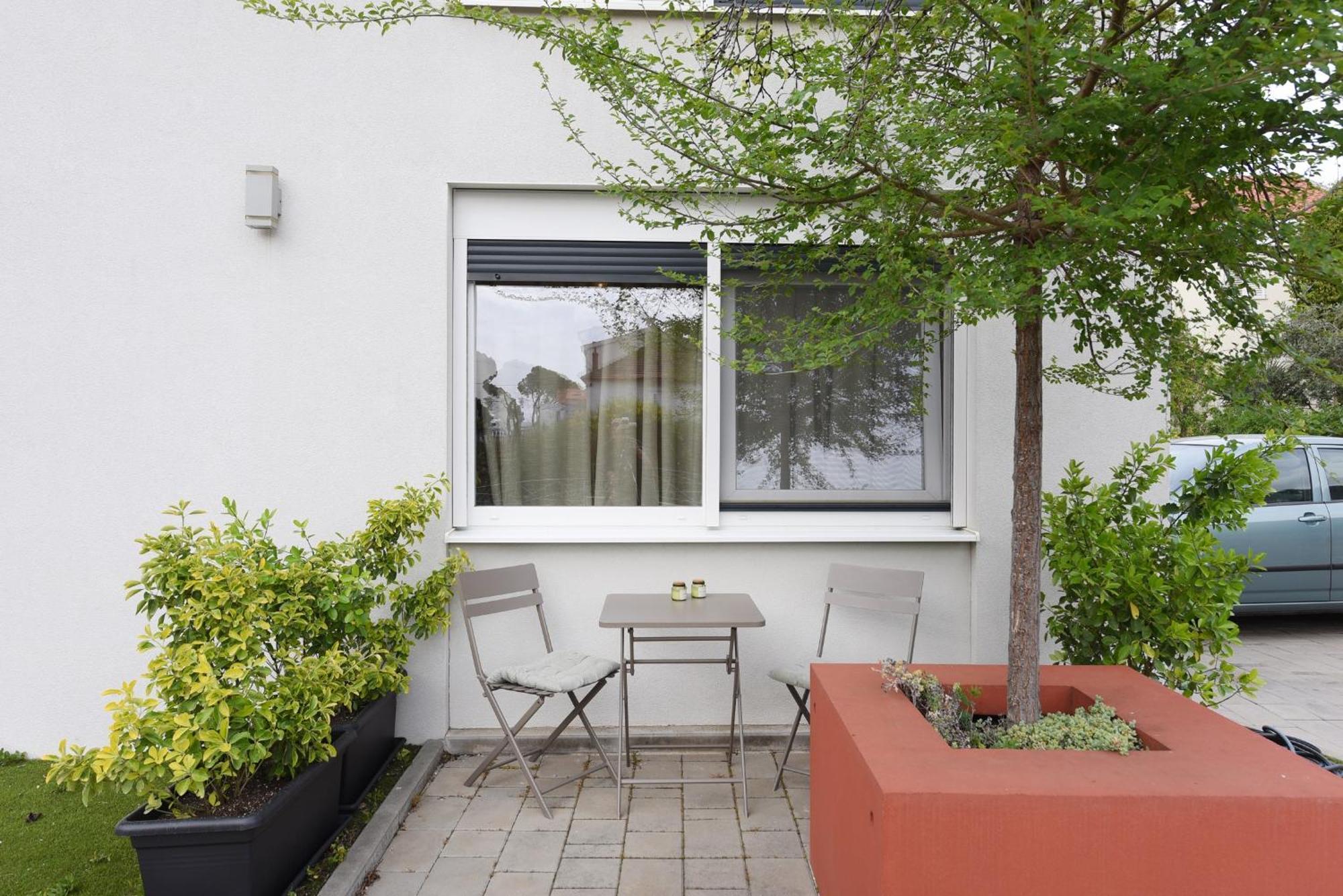 Feel Good Apartment & Studio 扎达尔 外观 照片